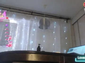 Alina-black  live sex cam