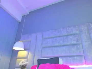 AteneaRoldan  live sex cam