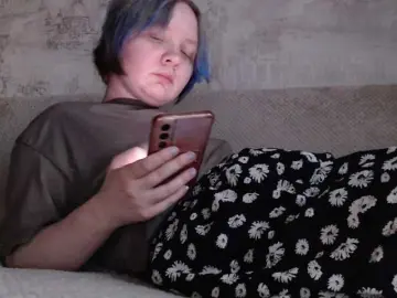 Bonnie-Petite  live sex cam