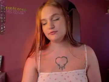 CarolineLovers  live sex cam