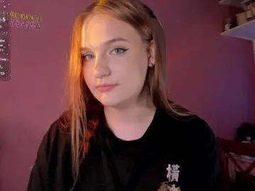 CarolineLovers  live sex cam