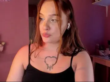 CarolineLovers  live sex cam