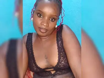 Cutesilence  live sex cam