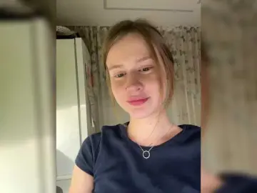 Lisakisaa  live sex cam