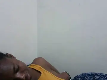 Tatswee  live sex cam