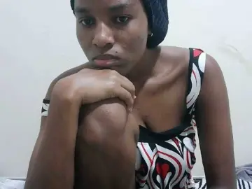 Tatswee  live sex cam