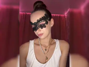 U-Moni  live sex cam