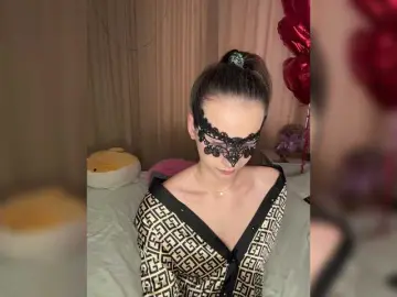 U-Moni  live sex cam