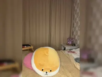 U-Moni  live sex cam