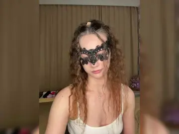 U-Moni  live sex cam