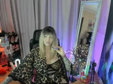 Your-amazon4rever-wild  live sex cam