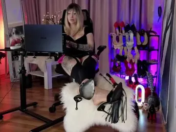 Your-amazon4rever-wild  live sex cam
