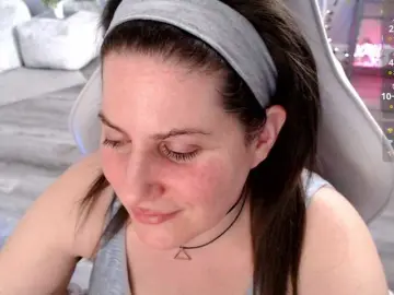 Bellastarrr84  live sex cam