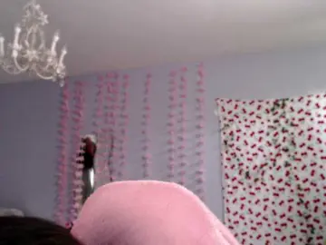 Bellastarrr84  live sex cam