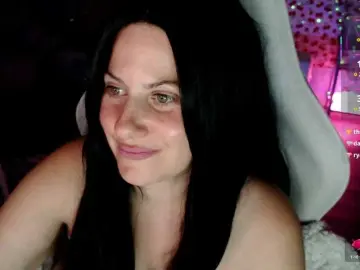 Bellastarrr84  live sex cam