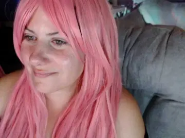 Bellastarrr84  live sex cam