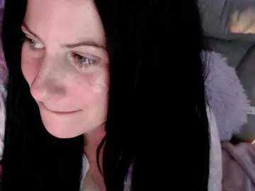 Bellastarrr84  live sex cam