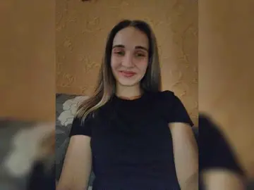 Chloe1231  live sex cam