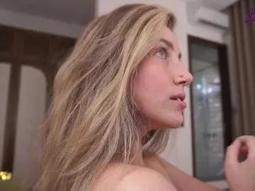 EzheVika  live sex cam