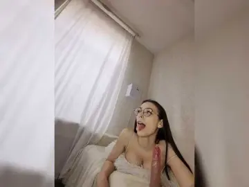 JanetOlson  live sex cam