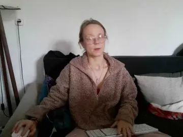 LeniFuchs  live sex cam