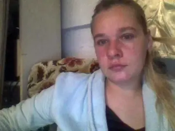 Liliya94  live sex cam