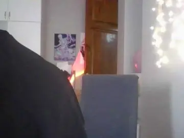 Uwu-Monica  live sex cam