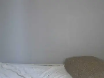 Uwu-Monica  live sex cam