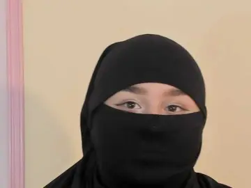 Zharaa-  live sex cam