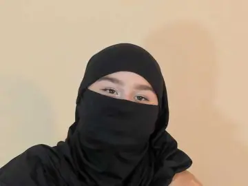 Zharaa-  live sex cam