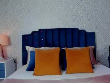 AshleyThompson  live sex cam