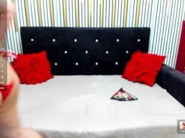BelleInna  live sex cam