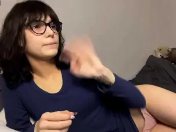 DarlenaBoothman  live sex cam