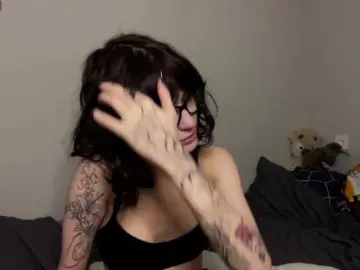 DarlenaBoothman  live sex cam