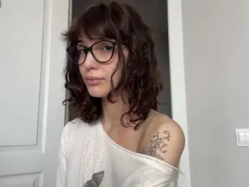 DarlenaBoothman  live sex cam