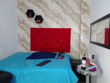 Issa-love  live sex cam