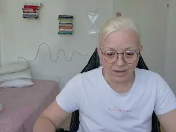 LinsyKim  live sex cam