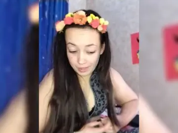 Milkyblack1  live sex cam
