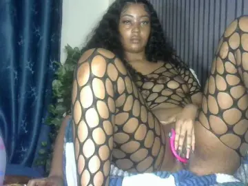 Petitlexxi  live sex cam