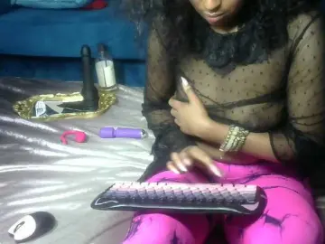 Petitlexxi  live sex cam