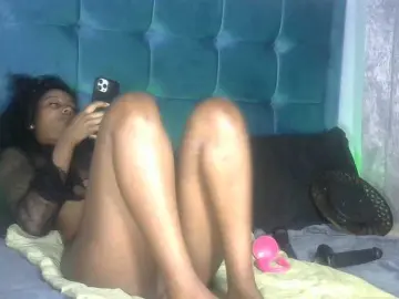 Petitlexxi  live sex cam