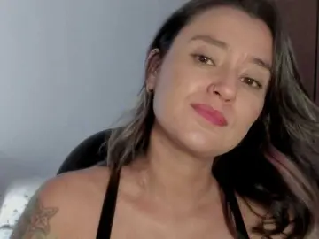 Milagrey1  live sex cam