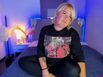 CurlyDream  live sex cam