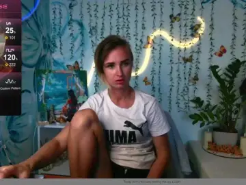 HarleyWid  live sex cam