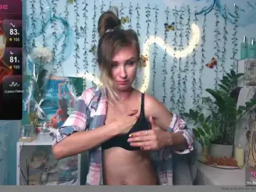 HarleyWid  live sex cam