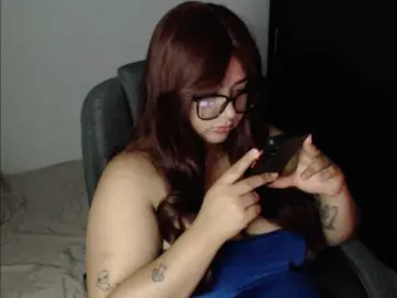 HeyiamLuna  live sex cam