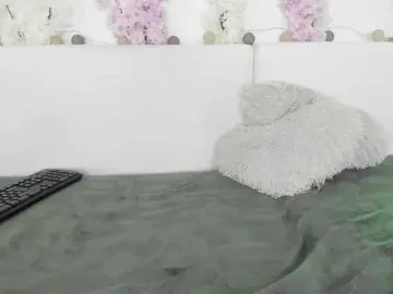 HoneyKissy  live sex cam