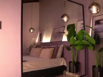 IzzyWild  live sex cam