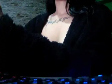 LunaVelvet7  live sex cam