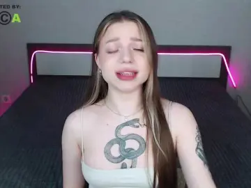 RonnieMilles  live sex cam